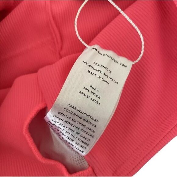 Wilo One Shoulder Hot Pink Padded Sport Bra - Picture 6 of 7